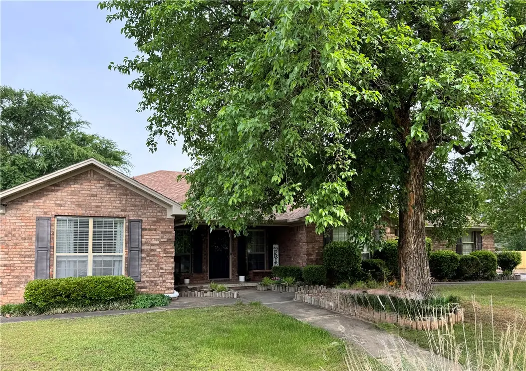 909 S Tulsa Avenue, Russellville, AR 72801 - #1