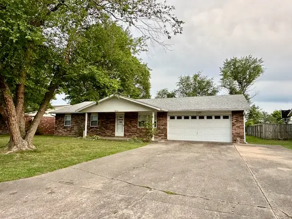 3505 Harvo Circle, Springdale, AR 72762
