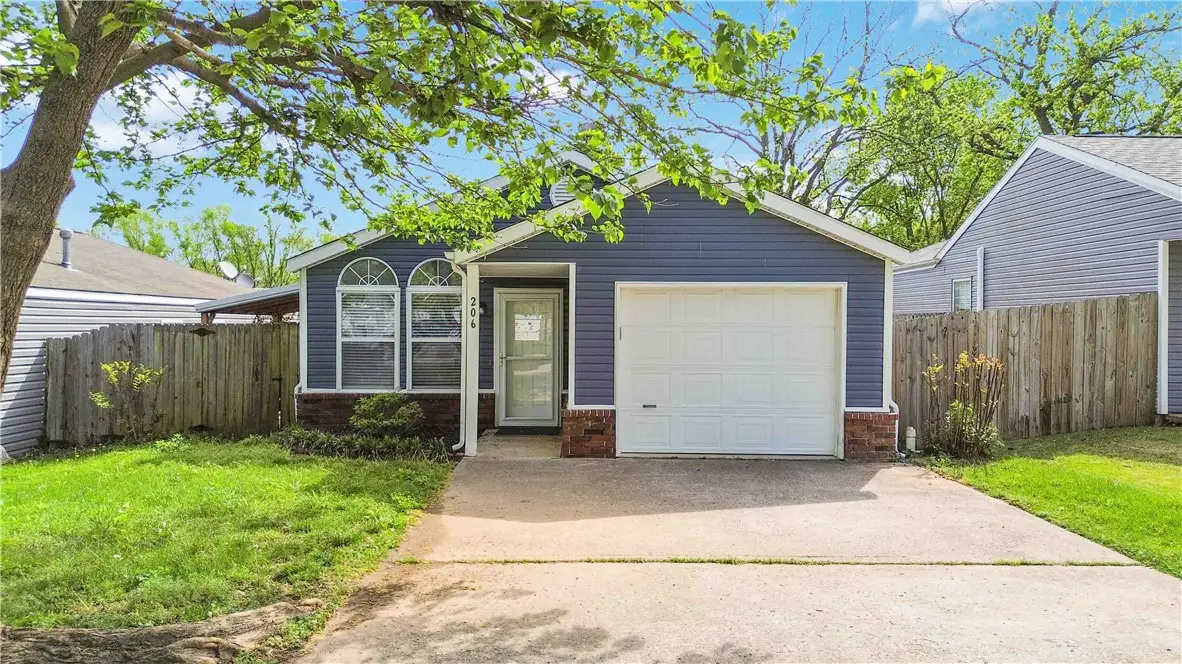 206 NW J Street, Bentonville, AR 72712 - #1