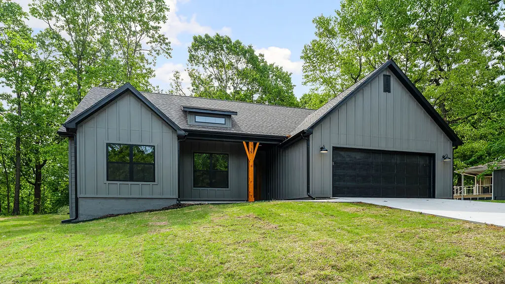 28 Dumfries Drive, Bella Vista, AR 72715 - #1