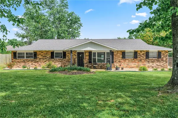 9268 Amy Drive, Springdale, AR 72762