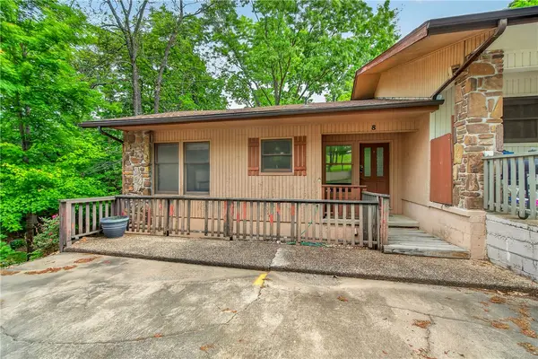 8 William Lane, Bella Vista, AR 72715
