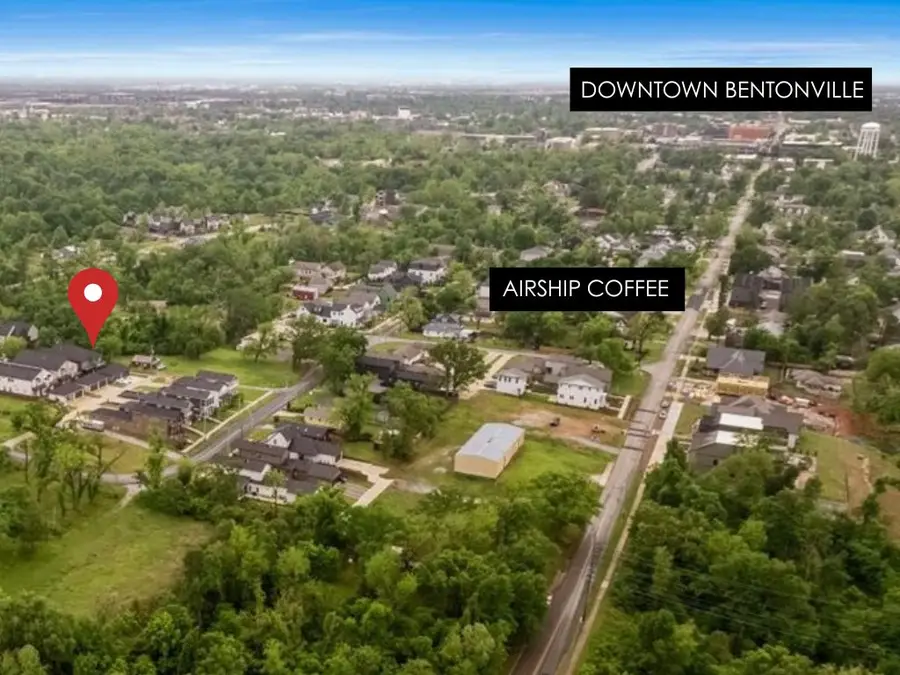1137 NE Monroe Street, Bentonville, AR 72712 - #3