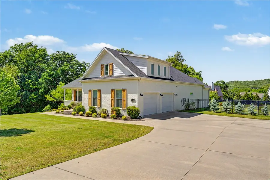1350 S Spring Loop, Fayetteville, AR 72703 - #2