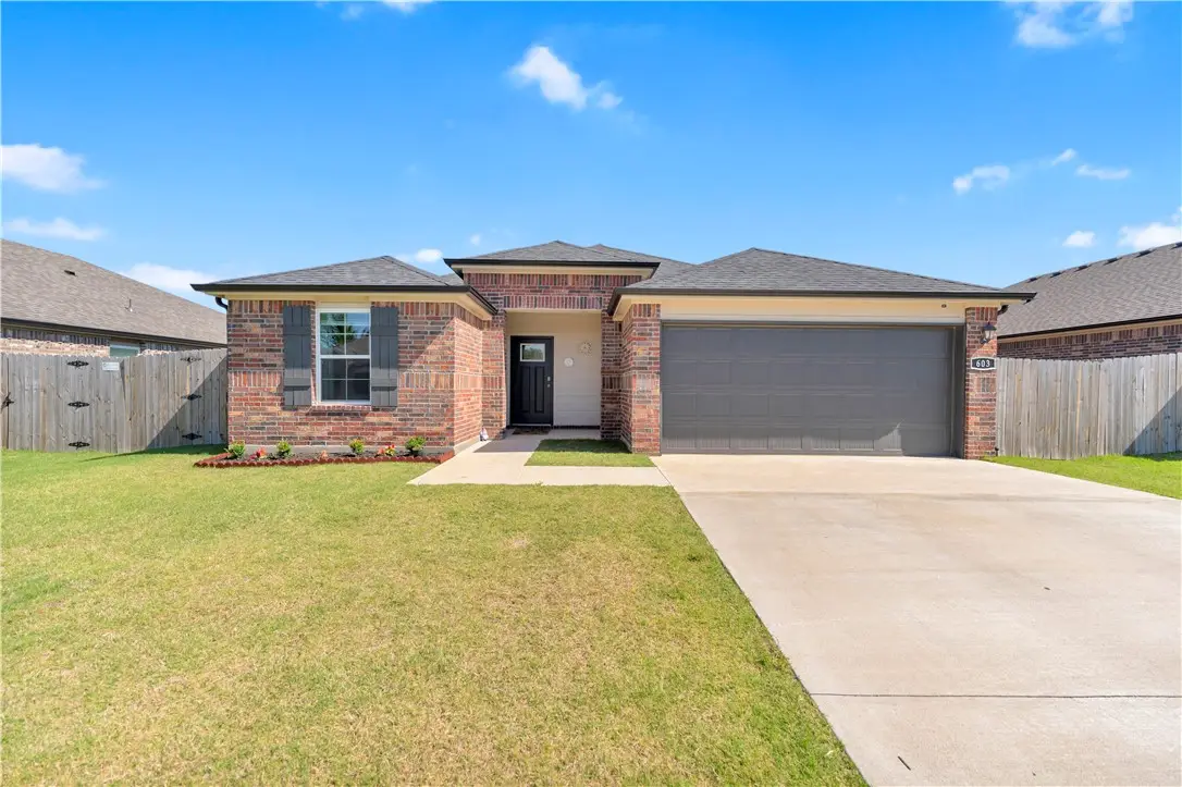 603 W Cattleman Court, Siloam Springs, AR 72761 - #1