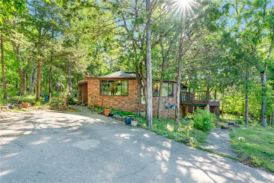 9 Starlite Avenue, Eureka Springs, AR 72631 - #2