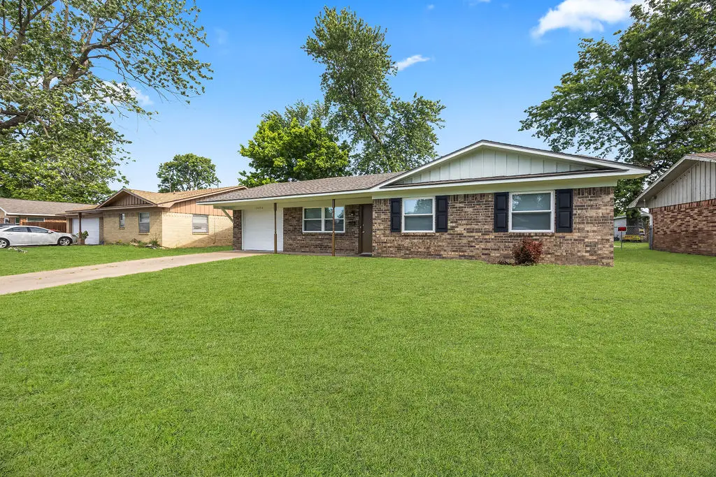 1606 Princeton Avenue, Springdale, AR 72762 - #1
