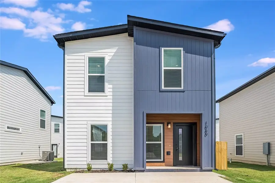 541 Discovery Avenue, Bentonville, AR 72712 - #2