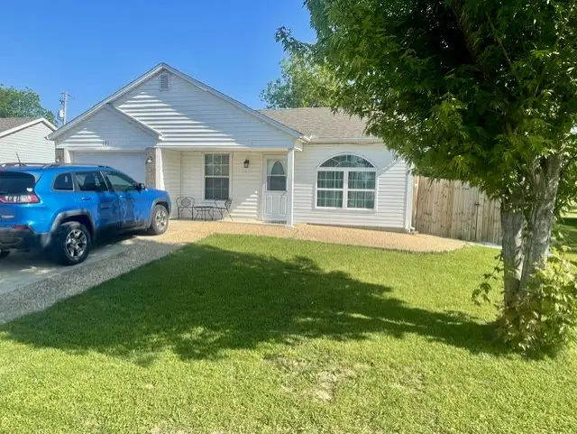121 E Veterans Parkway, Rogers, AR 72756 - #3