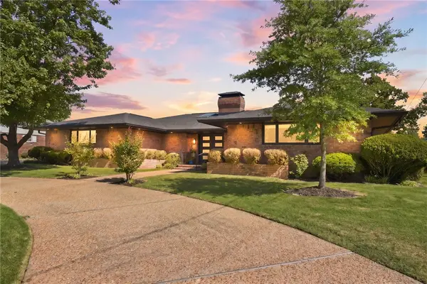 506 W Lakeview Drive, Springdale, AR 72764