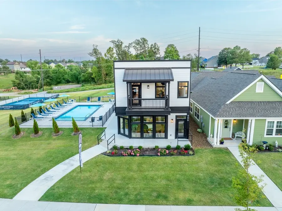 830 NE Heights Lane, Bentonville, AR 72712 - #3