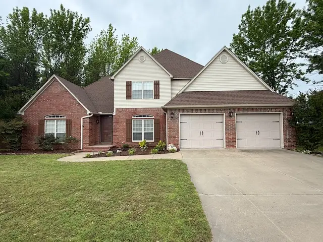 28 Angelfish Court, Russellville, AR 72802 - #1