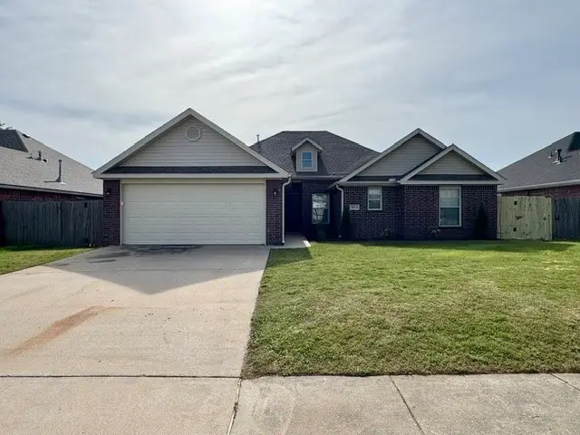 6014 S 36th Street, Rogers, AR 72758 - #1