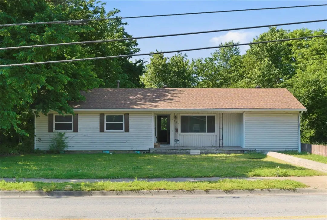 1409 Backus Avenue, Springdale, AR 72764 - #1