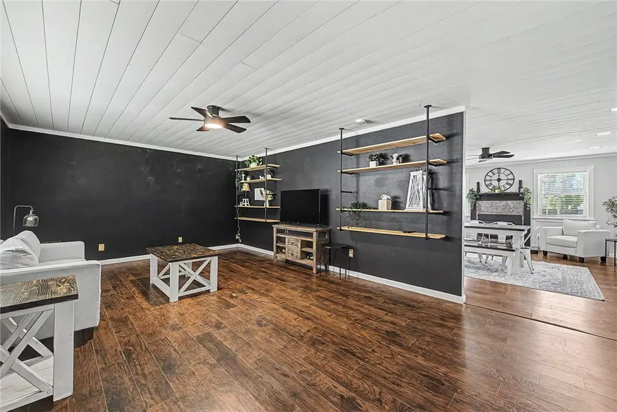 1606 W Green Acres Drive, Rogers, AR 72758 - #2