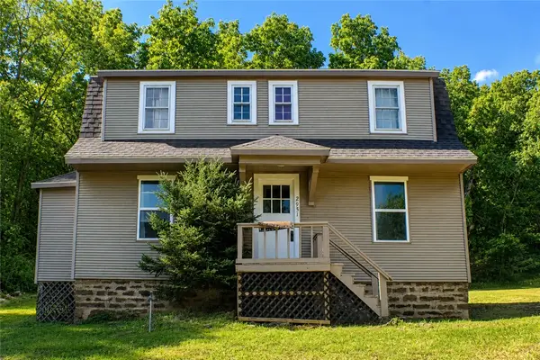 2951 Black Oak Road, Fayetteville, AR 72701