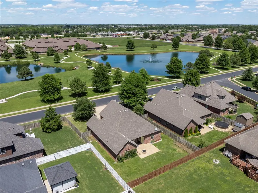 3905 SW Gemstone Boulevard, Bentonville, AR 72713 - #2