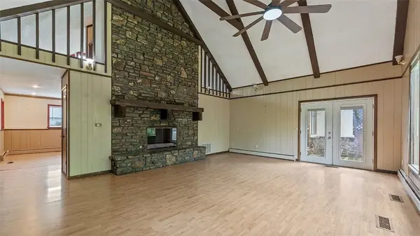 2322 Cheyenne Trail, Springdale, AR 72762