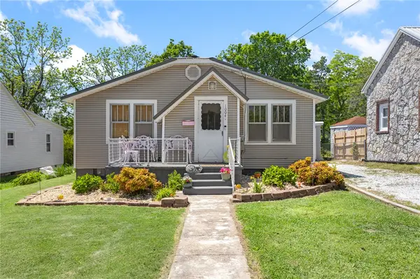 1004 N Spruce Street, Harrison, AR 72601