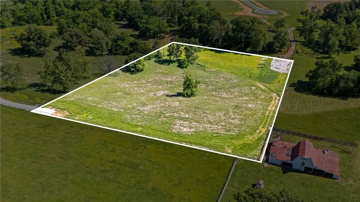 19057 Strawberry Plant Road, Fayetteville, AR 72704 - #1