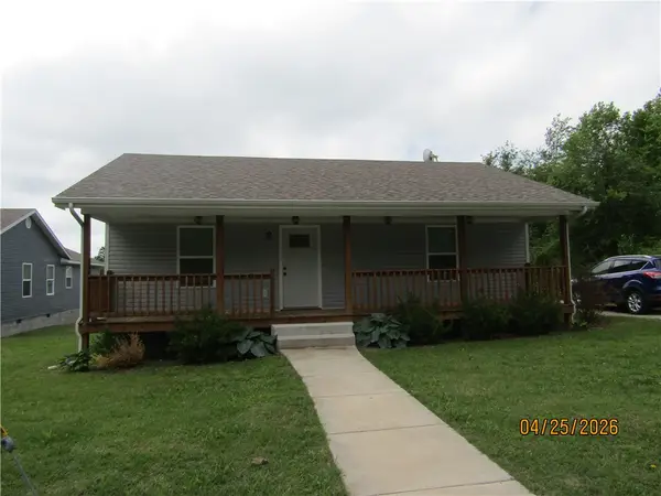 205 Cedarvale Road, Berryville, AR 72616