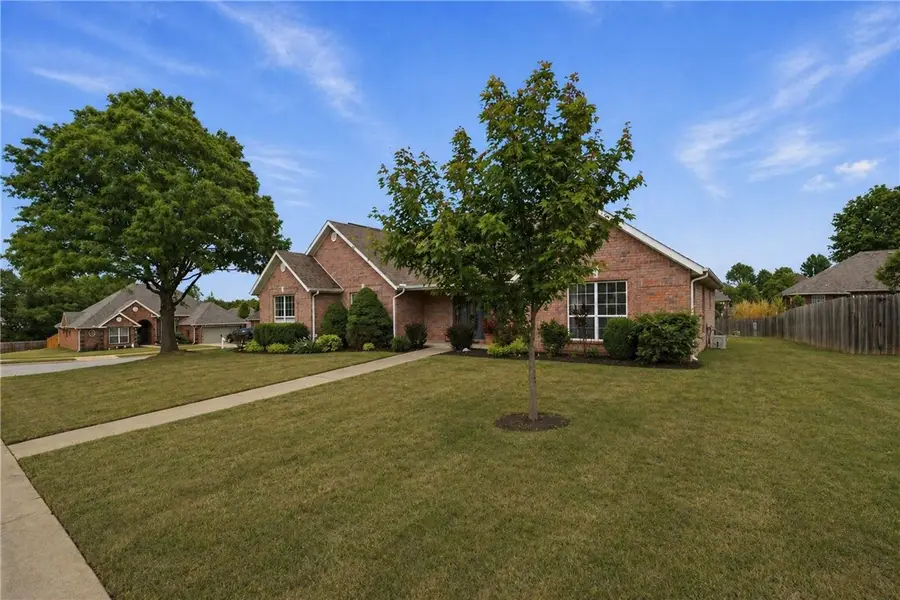 552 N Brices Cross Drive, Fayetteville, AR 72704 - #3