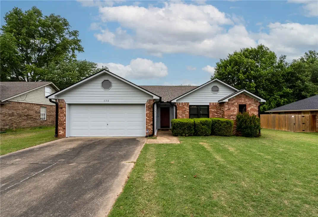 1150 S Lyndale, Siloam Springs, AR 72761 - #1