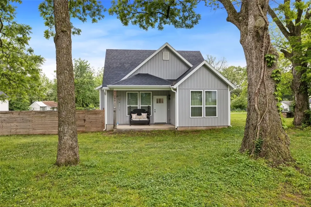 308 E Bean Street, Lincoln, AR 72744 - #1