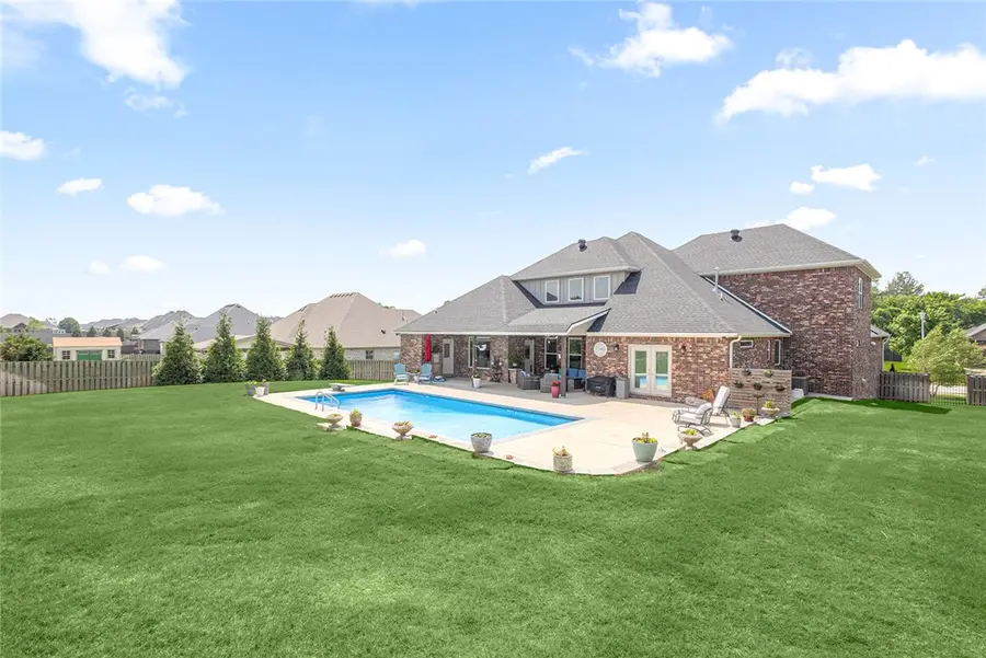 1420 Montieri Drive, Centerton, AR 72719 - #3