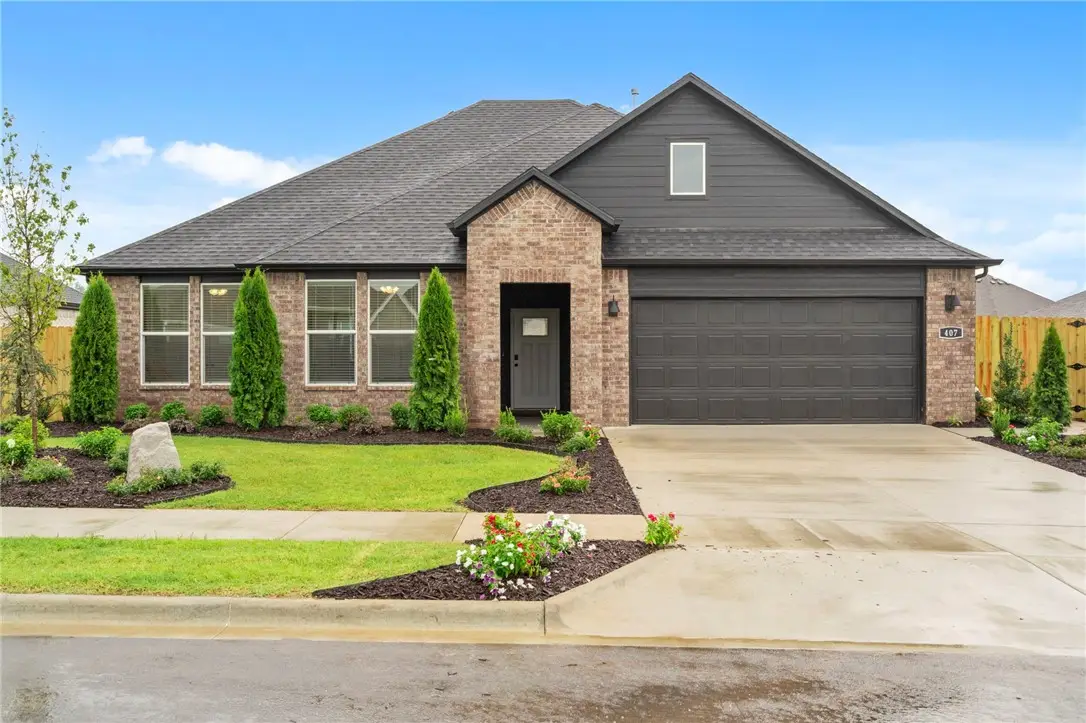 429 W Canada Drive, Farmington, AR 72730 - #1