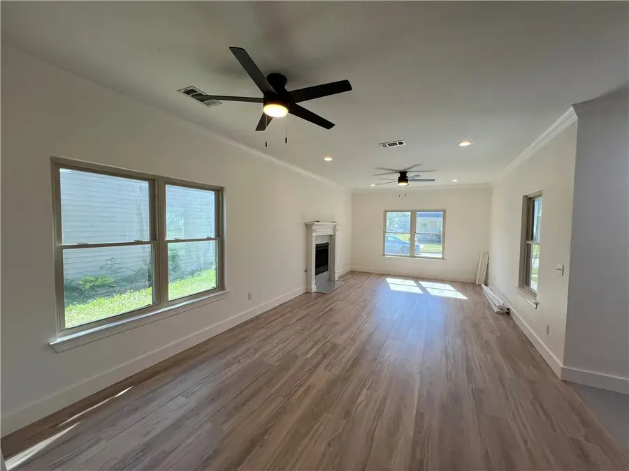 2708 N Westminster Drive, Fayetteville, AR 72704 - #2