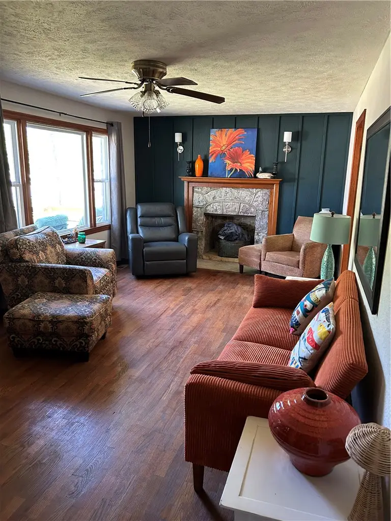 1206 N Diamond Boulevard, Diamond City, AR 72644 - #3
