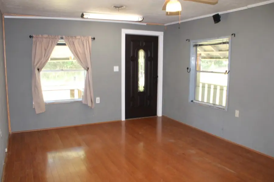121 E Lynnwood Drive, Diamond City, AR 72630 - #3