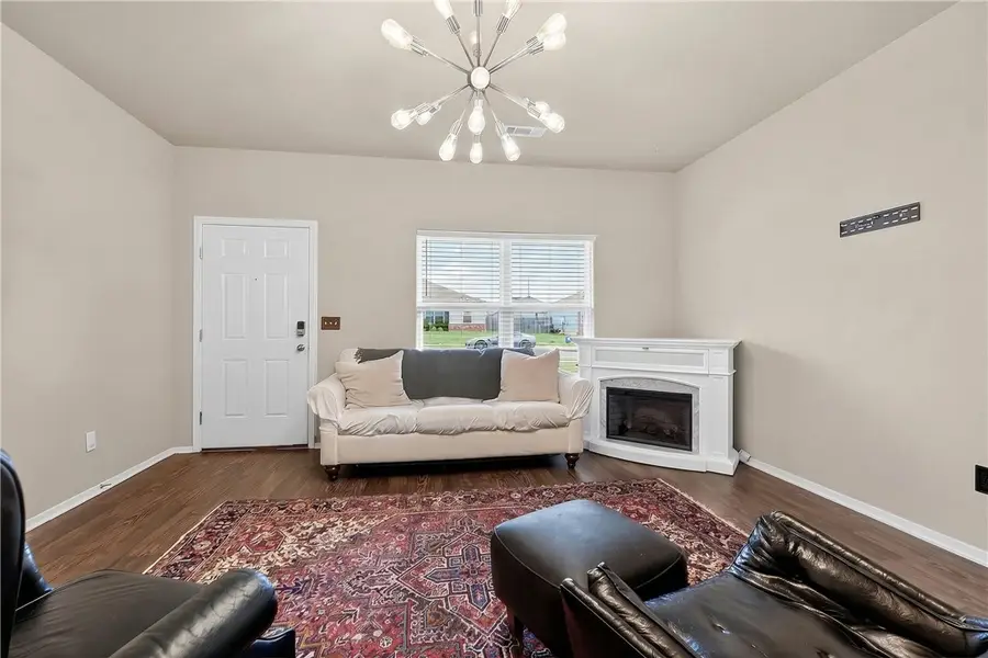 729 69th Avenue, Bentonville, AR 72713 - #2