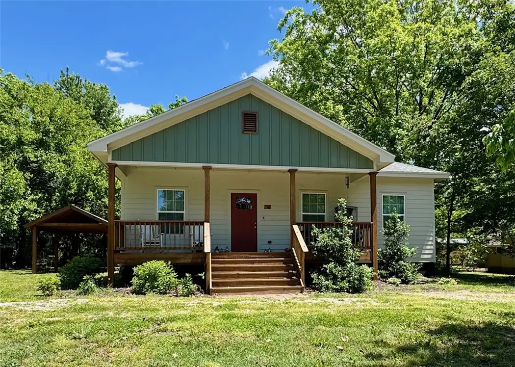 312 N West Avenue, Lincoln, AR 72744 - #1