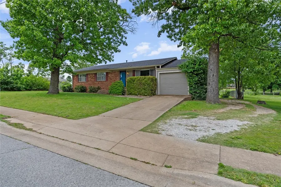 903 W Olrich Street, Rogers, AR 72756 - #2