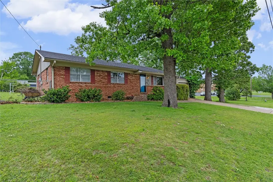 903 W Olrich Street, Rogers, AR 72756 - #3