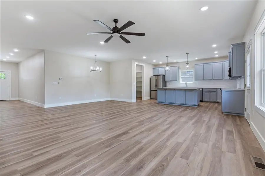 28 Fleetwood Drive, Bella Vista, AR 72714 - #3
