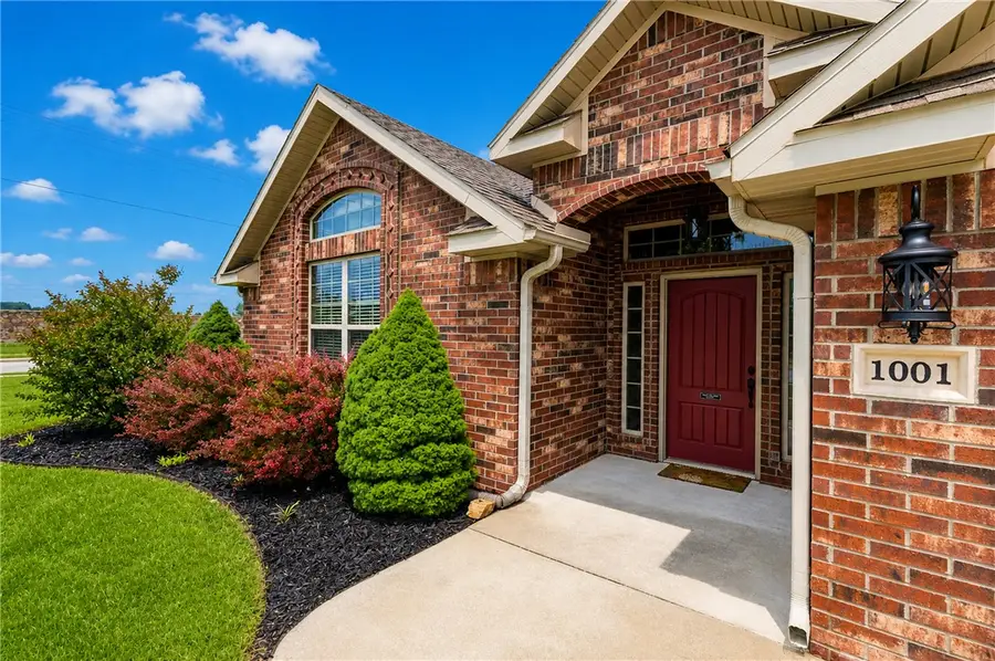 1001 Tarah Knolls Circle, Centerton, AR 72719 - #2