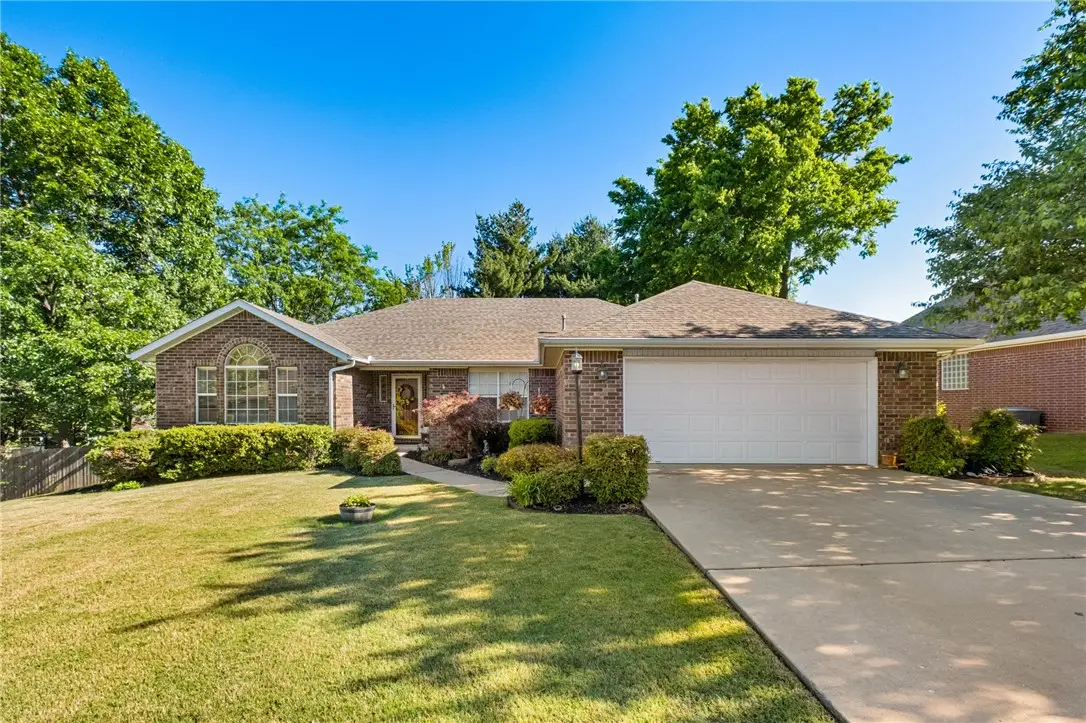 2750 E Londonderry Drive, Fayetteville, AR 72701 - #1