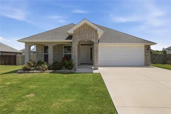 2307 Parnell Street, Pea Ridge, AR 72751