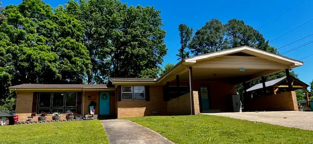 1605 Cherokee Circle, Harrison, AR 72601 - #2