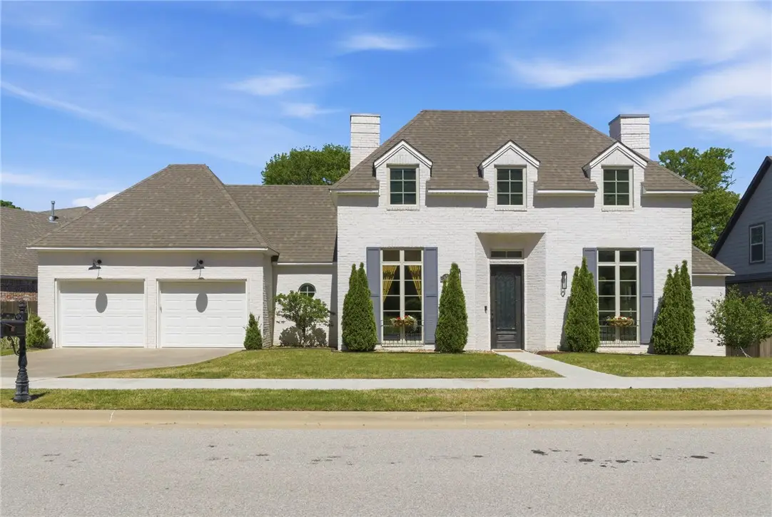 341 N Ainsley Loop, Fayetteville, AR 72704 - #1