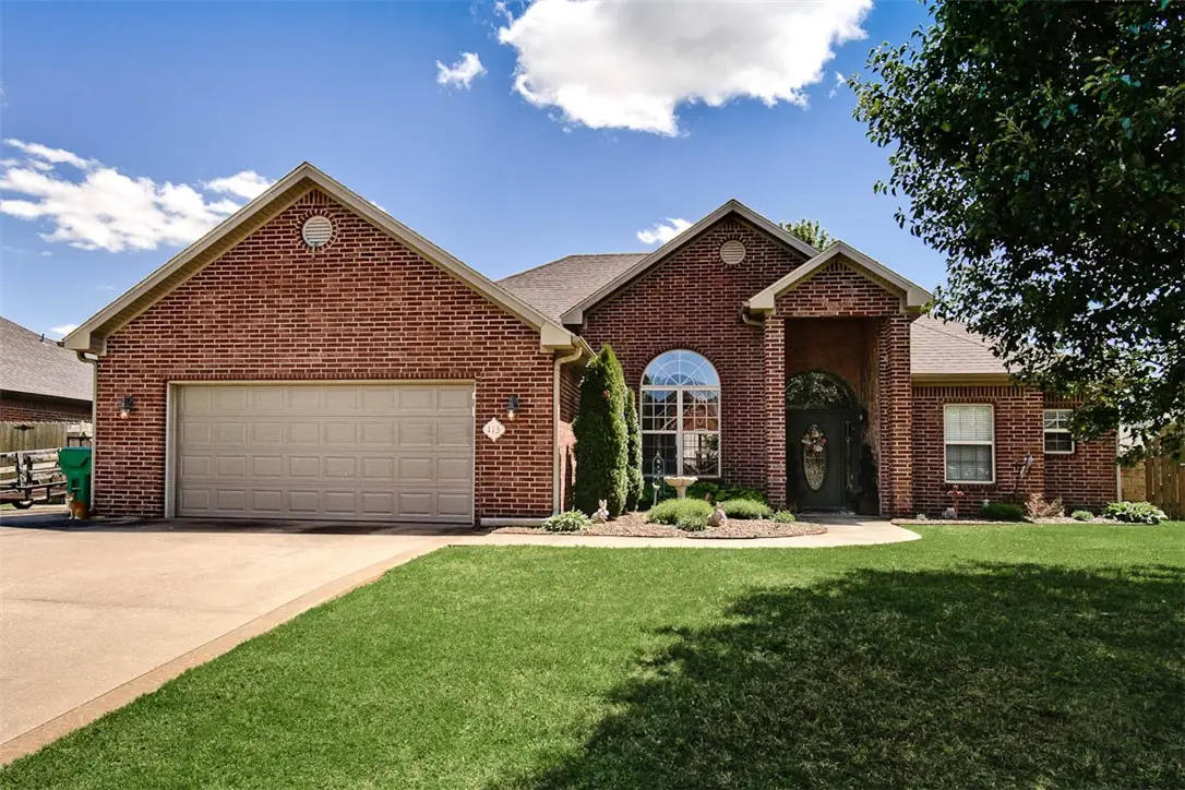 113 Skinner Street, Centerton, AR 72719 - #1