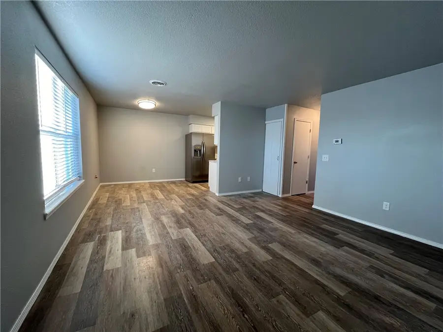 1225 W Sunset Drive, Rogers, AR 72756 - #3