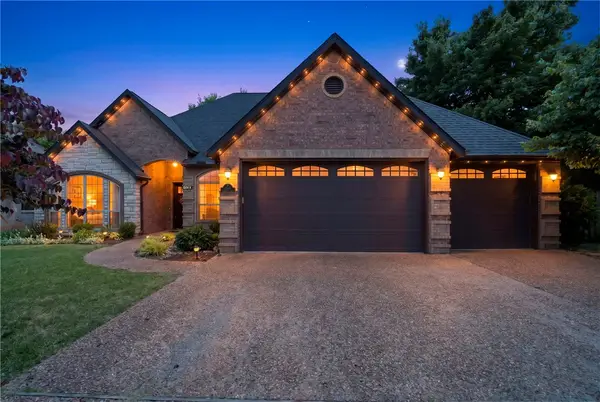 1500 Partridge Run, Bentonville, AR 72713
