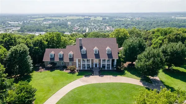 2669 Sherwood, Fayetteville, AR 72703