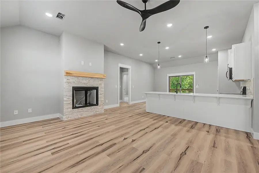 6 Torran Drive, Bella Vista, AR 72715 - #2
