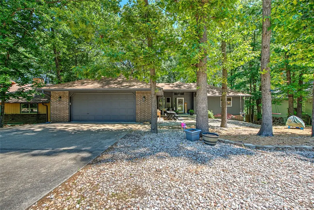 47 London Drive, Bella Vista, AR 72715 - #1
