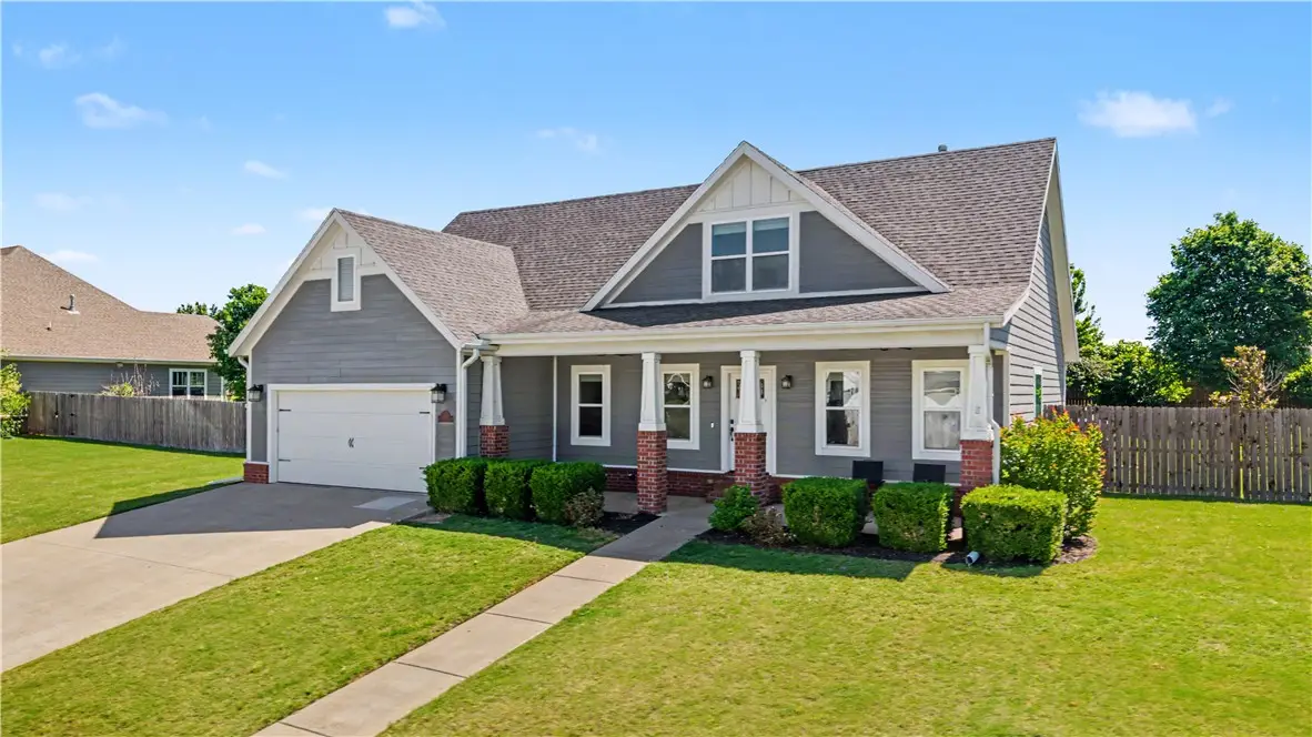 1213 Chancery Lane, Cave Springs, AR 72718 - #1